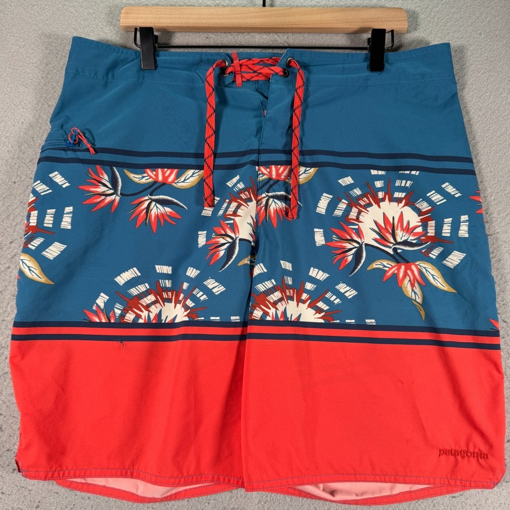 Patagonia Stretch Planing Board Shorts Mens 35 Blue Red Lightweight Utility 9"